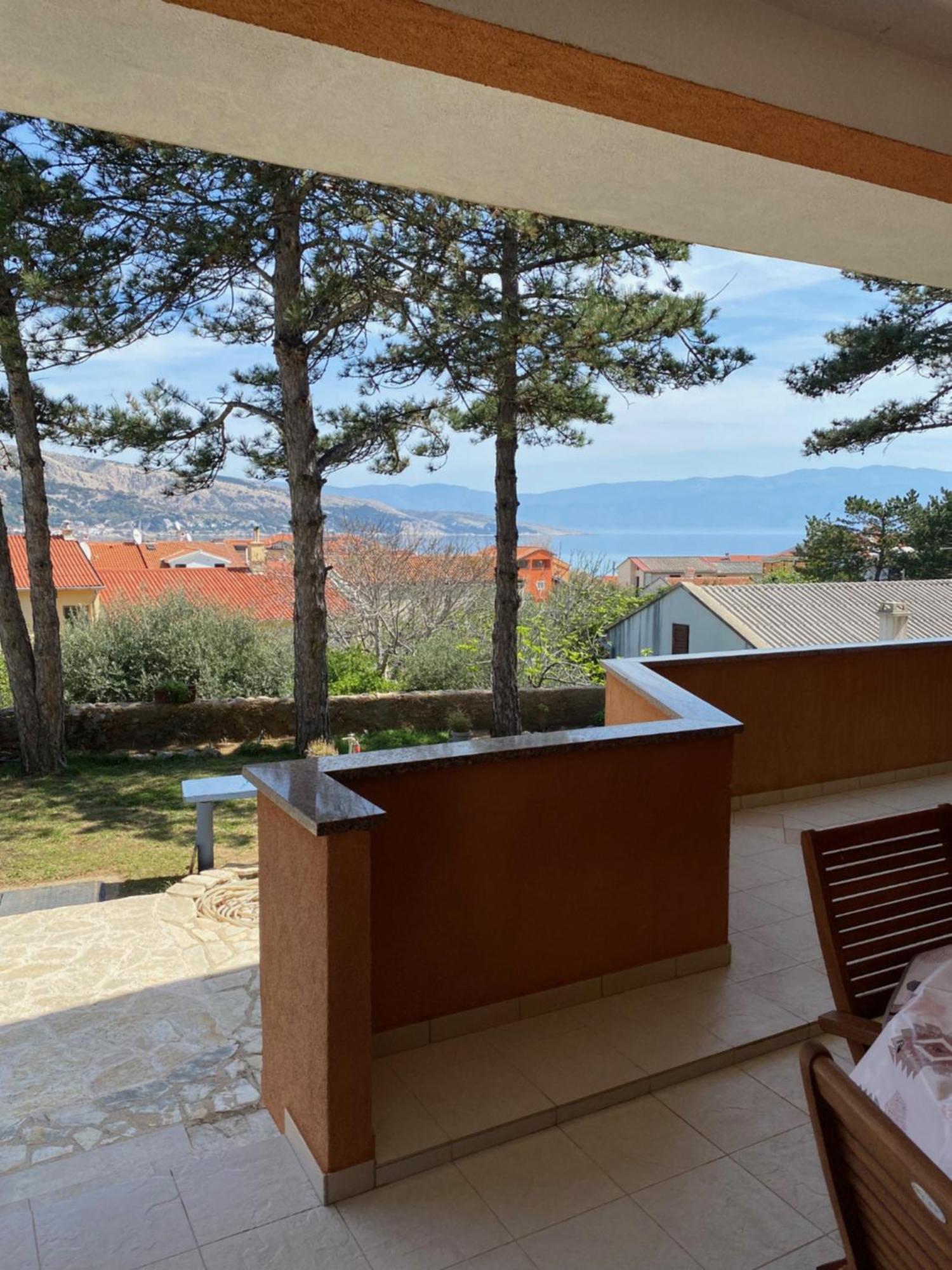 Apartments Lili I Baška Exterior foto